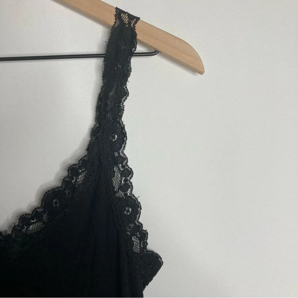 Y2K Arianne Black Lace Trim Cami Small